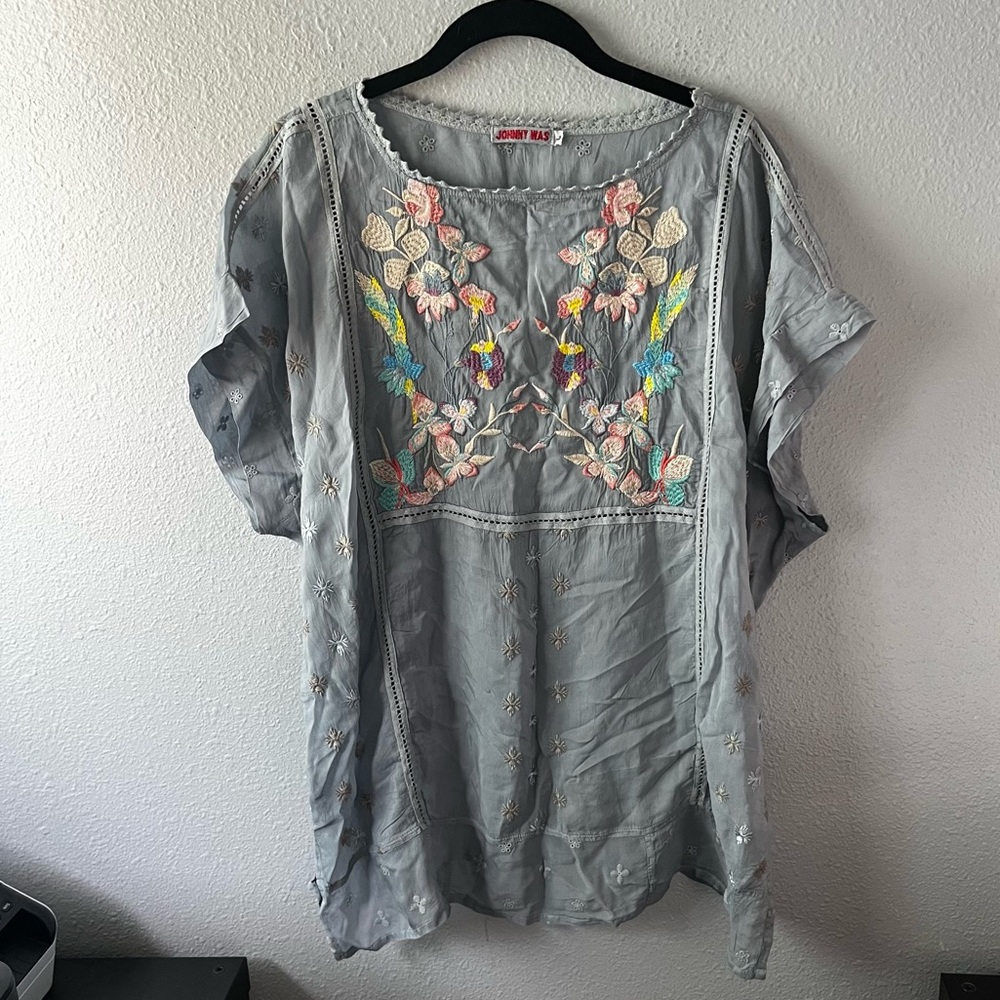 Johnny Was Embroidered Floral Blouse Blue Gray